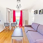 Espace Anahit 2 Piece Meuble Avec Balcon, Proche Tram Magnan Et Plages Bail Mobilite Διαμέρισμα