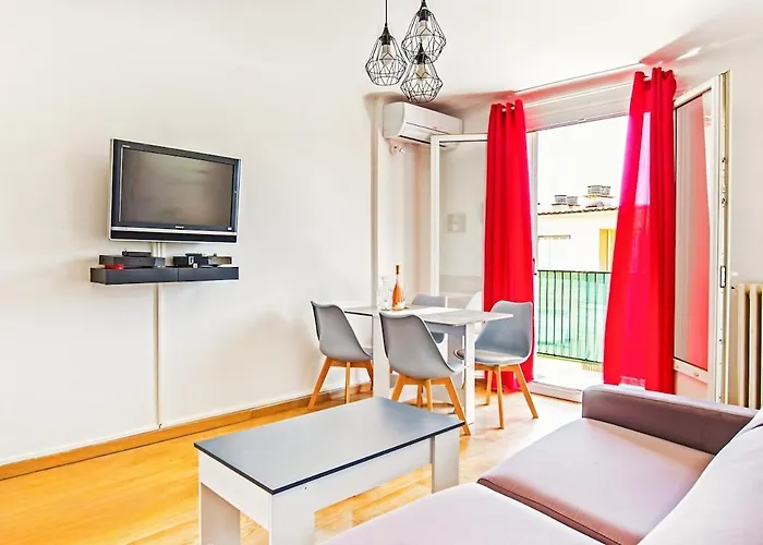 Espace Anahit 2 Piece Meuble Avec Balcon, Proche Tram Magnan Et Plages Bail Mobilite Apartamento Nice